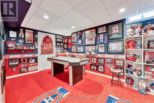 19 Falconridge Drive, Hamilton, ON - Indoor Photo Showing Other Room