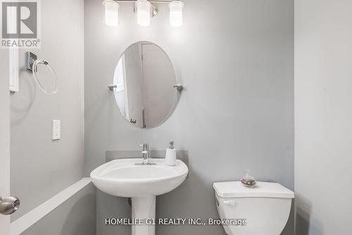 5 Chateau Crescent, Cambridge, ON - Indoor Photo Showing Bathroom