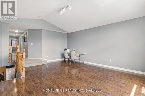 5 Chateau Crescent, Cambridge, ON - Indoor Photo Showing Other Room