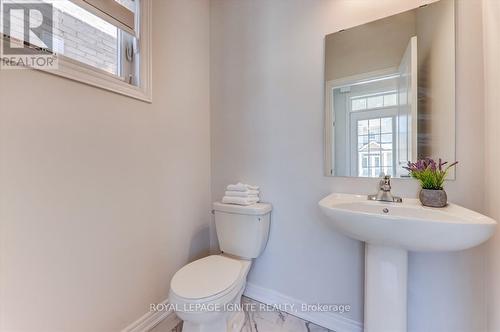 11 Waterleaf Road, Markham, ON - Indoor Photo Showing Bathroom