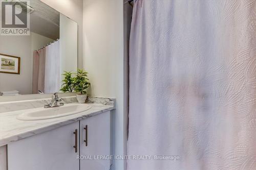 11 Waterleaf Road, Markham, ON - Indoor Photo Showing Bathroom