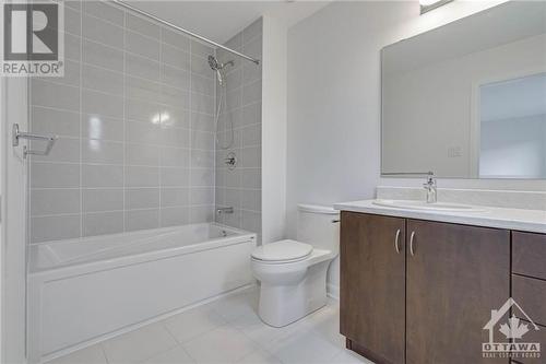 108 Maynooth Court, Ottawa, ON - Indoor Photo Showing Bathroom