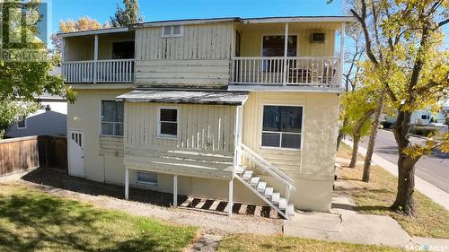 205 5Th Avenue Nw, Swift Current, SK - Outdoor