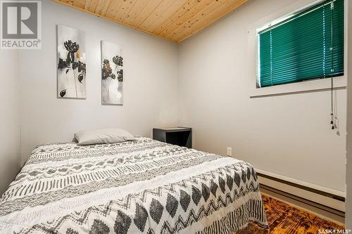 509 Poplar Crescent, Iroquois Lake, SK - Indoor Photo Showing Bedroom