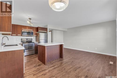 317 1303 Paton Crescent, Saskatoon, SK - Indoor Photo Showing Kitchen With Stainless Steel Kitchen