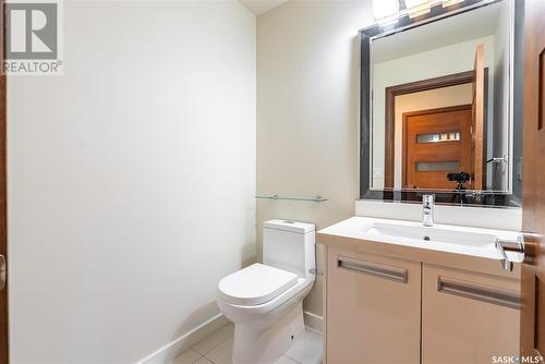 317 1303 Paton Crescent, Saskatoon, SK - Indoor Photo Showing Bathroom