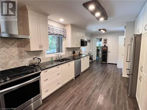 77377 Forest Ridge Road, Central Huron, ON - Indoor Photo Showing Kitchen With Upgraded Kitchen