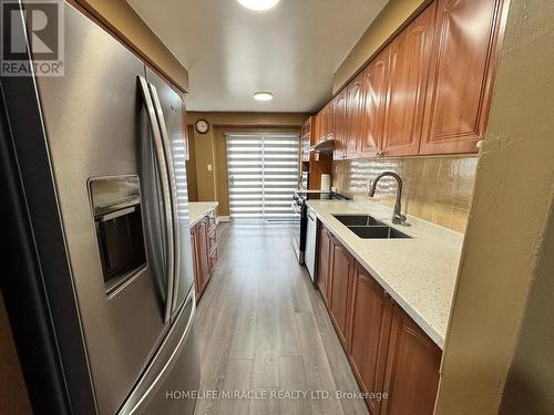 131 Plumrose Pathway, Toronto, ON - Indoor Photo Showing Kitchen With Double Sink