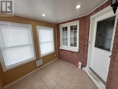 131 Plumrose Pathway, Toronto, ON - Indoor Photo Showing Other Room