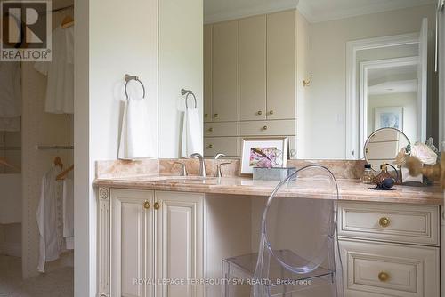 4113 Bridlepath Trail, Mississauga, ON - Indoor Photo Showing Bathroom