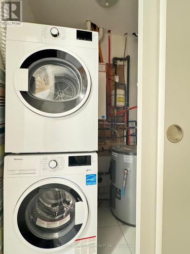 30 - 57 Finch Avenue, Toronto, ON - Indoor Photo Showing Laundry Room