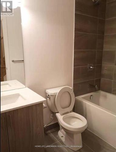 30 - 57 Finch Avenue, Toronto, ON - Indoor Photo Showing Bathroom