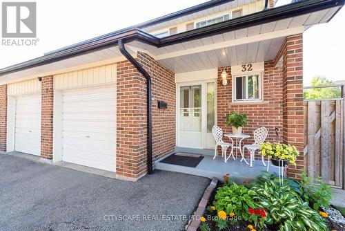 32 Vodden Court, Brampton, ON - Outdoor With Exterior