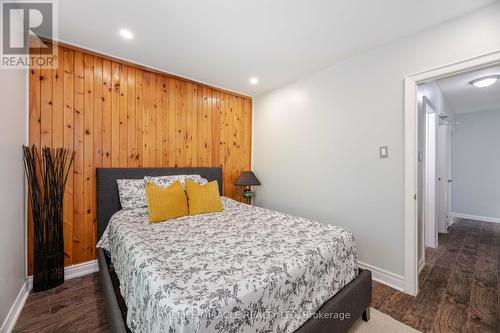 98 Nelson Street, Toronto, ON - Indoor Photo Showing Bedroom