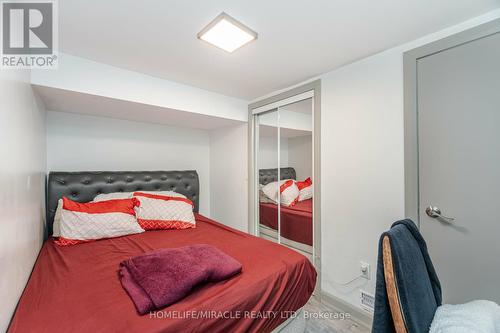 98 Nelson Street, Toronto, ON - Indoor Photo Showing Bedroom