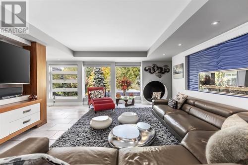 62 Village Ct, Sault Ste. Marie, ON - Indoor Photo Showing Living Room