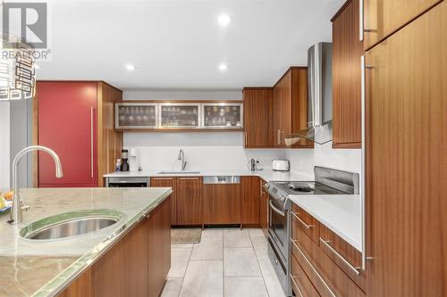 62 Village Ct, Sault Ste. Marie, ON - Indoor Photo Showing Kitchen