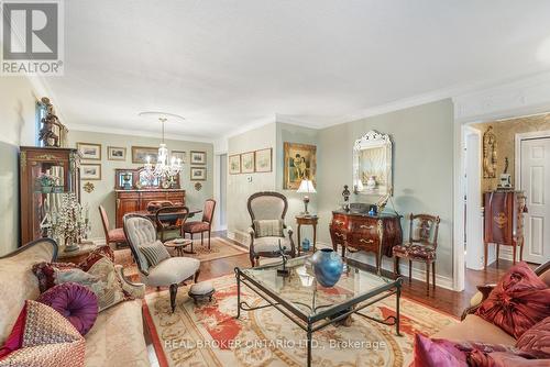 143 Dudley Avenue, Markham, ON - Indoor Photo Showing Living Room