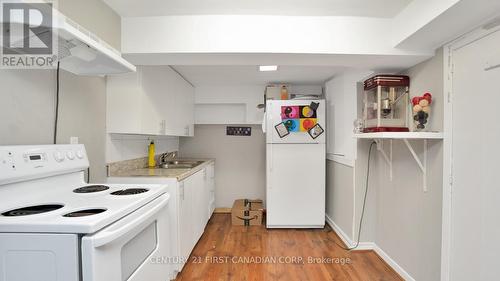 51 Terrace Street, London, ON - Indoor Photo Showing Kitchen With Double Sink