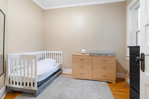 503 Rosedale Avenue, Winnipeg, MB - Indoor Photo Showing Bedroom