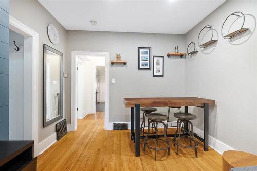 503 Rosedale Avenue, Winnipeg, MB - Indoor Photo Showing Dining Room