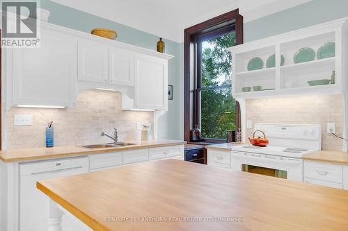 133 St Lawrence Street W, Centre Hastings, ON - Indoor Photo Showing Kitchen