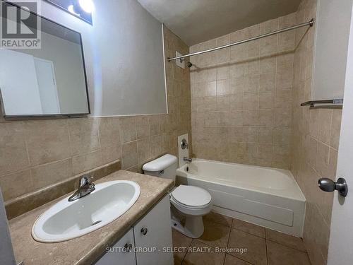 609 - 583 Mornington Avenue, London, ON - Indoor Photo Showing Bathroom