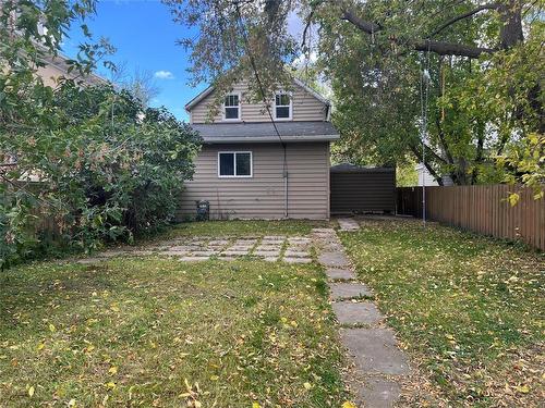 25 6Th Street Nw, Portage La Prairie, MB - Outdoor