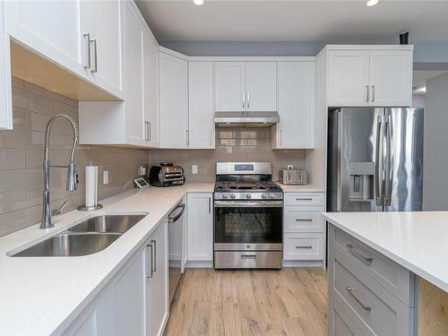 2178 Winfield Dr, Sooke, BC - Indoor Photo Showing Kitchen With Double Sink