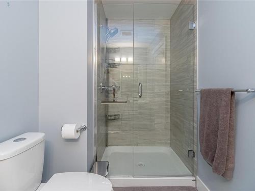 2178 Winfield Dr, Sooke, BC - Indoor Photo Showing Bathroom