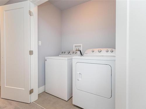 2178 Winfield Dr, Sooke, BC - Indoor Photo Showing Laundry Room