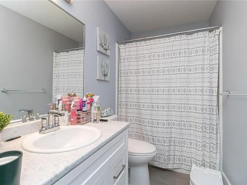 2178 Winfield Dr, Sooke, BC - Indoor Photo Showing Bathroom