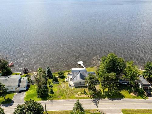 FaÃ§ade - 2894 Boul. Perrot, Notre-Dame-De-L'Île-Perrot, QC - Outdoor With Body Of Water With View