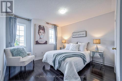 786 Hammersly Boulevard, Markham, ON - Indoor Photo Showing Bedroom