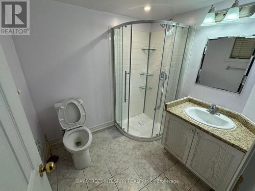 23 Catalpa Crescent, Vaughan, ON - Indoor Photo Showing Bathroom