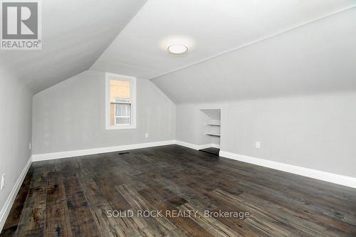 339 Melvin Avenue, Hamilton, ON - Indoor Photo Showing Other Room