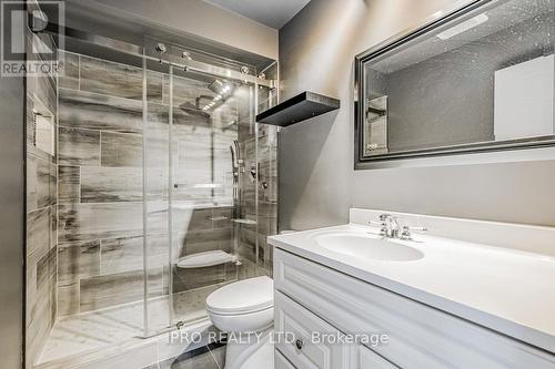 16 - 5950 Glen Erin Drive, Mississauga, ON - Indoor Photo Showing Bathroom