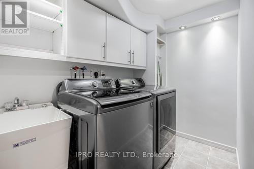 16 - 5950 Glen Erin Drive, Mississauga, ON - Indoor Photo Showing Laundry Room