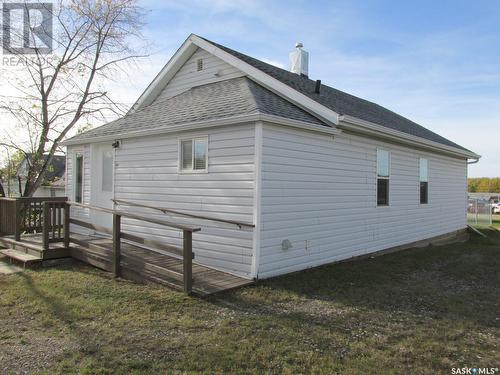 624 1St Avenue W, Nipawin, SK - Outdoor With Exterior