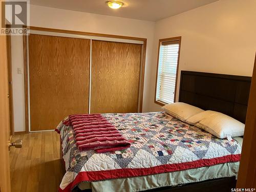 624 1St Avenue W, Nipawin, SK - Indoor Photo Showing Bedroom