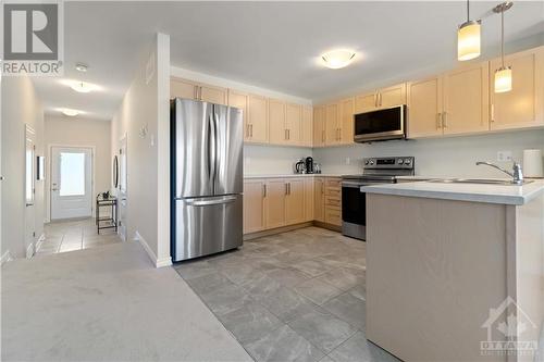 60 O'Donovan Drive, Carleton Place, ON - Indoor Photo Showing Kitchen