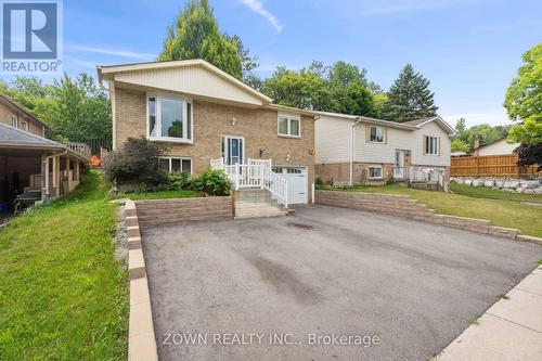 Bsmt - 11 Bristow Court, Barrie, ON - Outdoor