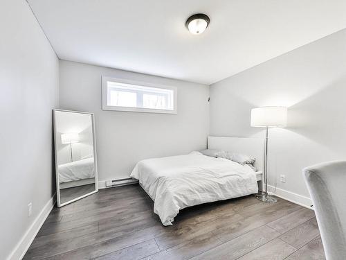 Bedroom - 536 Ch. St-Germain, Prévost, QC - Indoor Photo Showing Bedroom