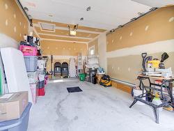 Garage - 