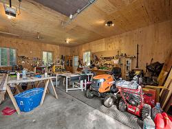 Garage - 