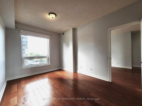 507-350 Mill Rd, Toronto, ON - Indoor Photo Showing Other Room