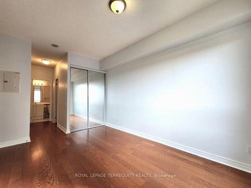 507-350 Mill Rd, Toronto, ON - Indoor Photo Showing Other Room