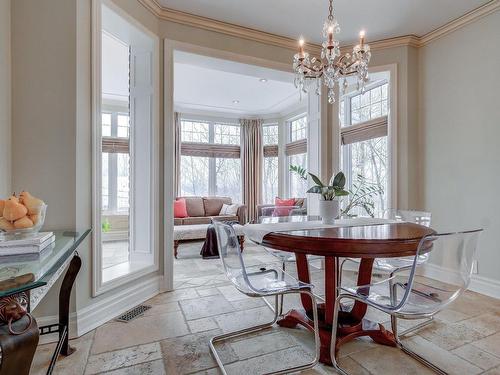 Coin-repas - 53 Av. Du Bel-Horizon, Sainte-Julie, QC - Indoor Photo Showing Dining Room