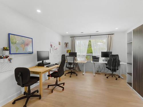 Bedroom - 10215 Rue De La Roche, Montréal (Ahuntsic-Cartierville), QC - Indoor Photo Showing Office