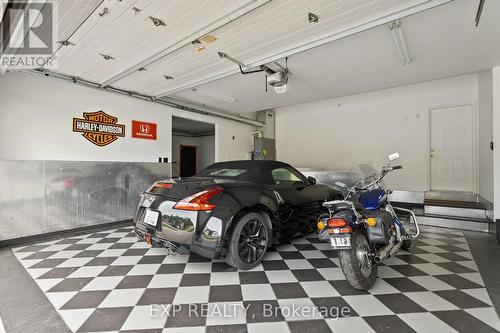 10 Deanna Drive, Wasaga Beach, ON - Indoor Photo Showing Garage